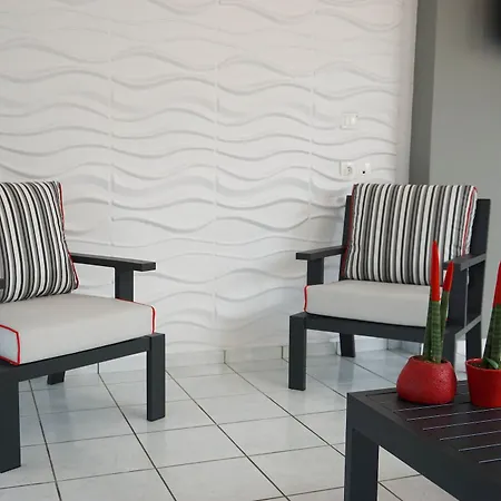 Hotel Dioni Adelianos Kampos