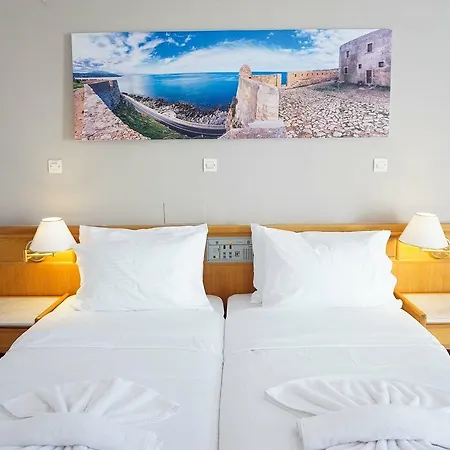 Dioni Hotel Adelianos Kampos
